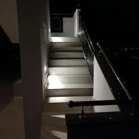 公寓 拜欧格拉德公寓 *