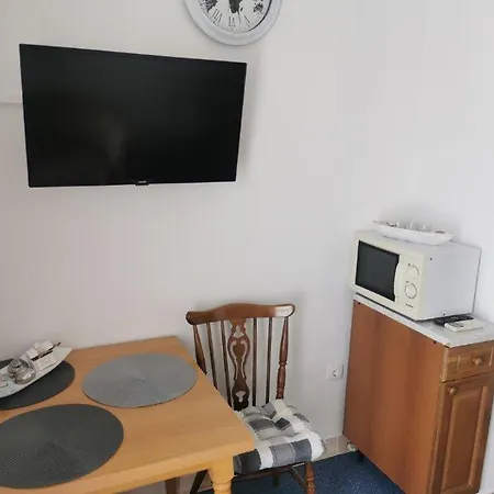 拜欧格拉德公寓 公寓 *