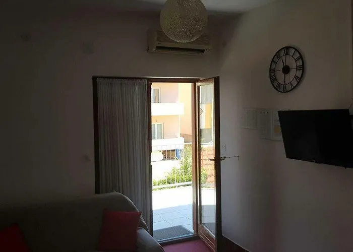 拜欧格拉德公寓 公寓 比奥格勒·纳·莫鲁