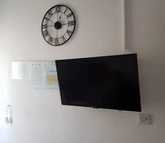 拜欧格拉德公寓 公寓 *